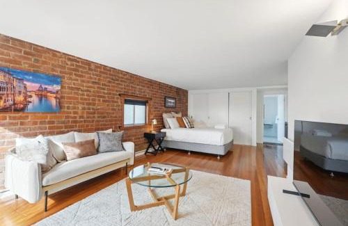 West Hobart Apartment | Studio Stay, Walk to City and Food