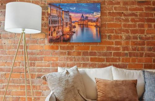 West Hobart Apartment | Studio Stay, Walk to City and Food
