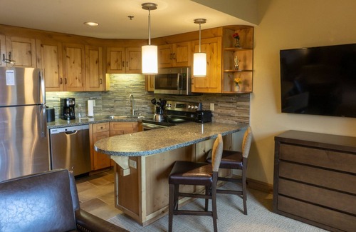 Park City House | Guest Rated 10/10: Studio Steps to Red Pine Gondola