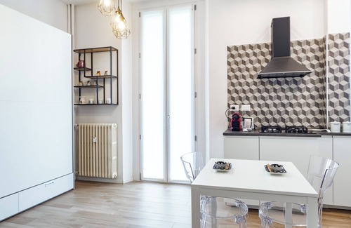 Navigli Apartment | Cozy Studio Suite with Spa in Navigli Milano