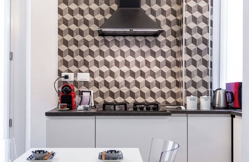 Navigli Apartment | Cozy Studio Suite with Spa in Navigli Milano