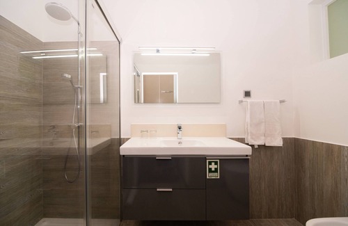 Santana House | Studio superior w/kitchenett and balcony