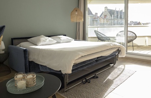 Behobie Apartment | Studio Terrasse Sofitel Miramar