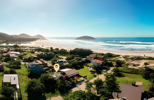 Barra de Ibiraquera Apartment | Beautiful Studio Thai na Praia - Guest Rated 10/10 & Pet Friendly