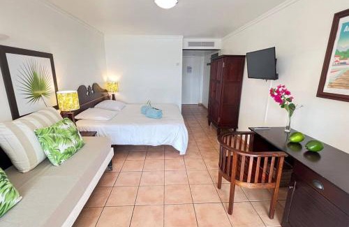Gros Raisins Apartment | Experience Studio Ti Paradise with Breathtaking Ocean Views