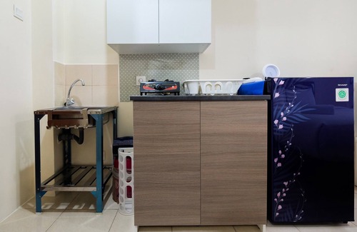 Kelapa Gading Timur Apartment | Cozy Studio Tifolia Apartment with Pool Near Kelapa Gading