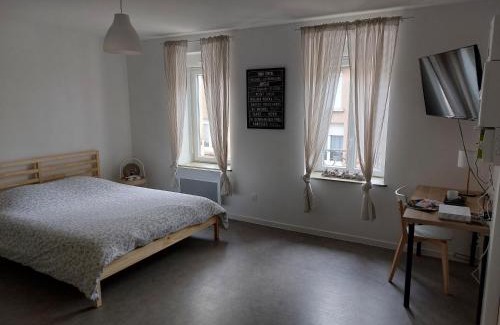 Corny-sur-Moselle Apartment | Comfortable Studio with Great Guest Rating of 8.1/10