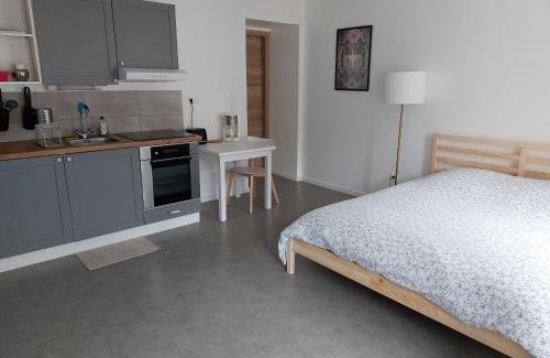 Corny-sur-Moselle Apartment | Comfortable Studio with Great Guest Rating of 8.1/10