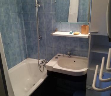 Le Sauze Apartment | studio très agréable, toutes saisons avec parking