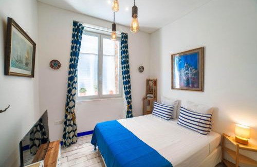 Opera Apartment | Cozy Studio Near Vieux-Port with WiFi & Child-Friendly Access