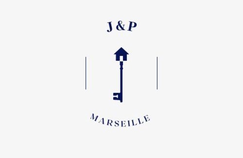 Opera Apartment | Cozy Studio Near Vieux-Port with WiFi & Child-Friendly Access