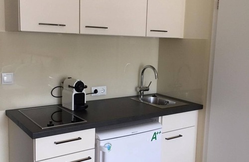 Deutsch Goritz Apartment | Stay at Studio Turmzimmer - Family-Friendly Retreat Awaits