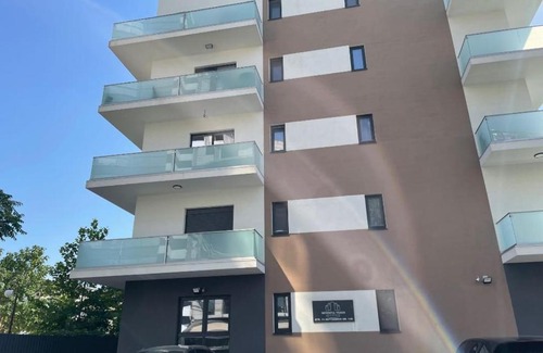 Craiova Apartment | Ultracentral Studio: Guest Rated 10/10, Family-Friendly