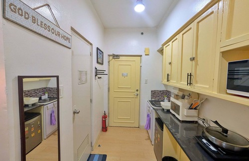Alabang Apartment | Studio Unit at the Center of Alabang