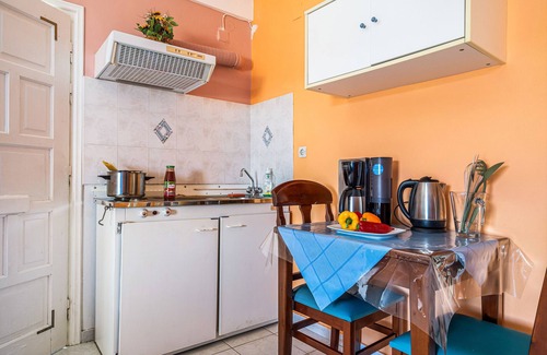 Vathy Apartment | Cozy Studio 'Veronis 1' with Sea View & Shared Pool