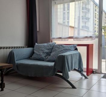 Tain-l'Hermitage Apartment | Pet-Friendly Studio Viarhona with Great Guest Rating 8.7