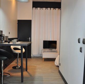 Vic-sur-Cere Apartment | Pet-Friendly Studio Vic 2.0: Breakfast Included & Rated 8/10
