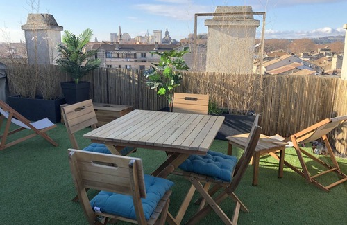 Avignon City Centre Apartment | Stylish Studio with Terrace & Parking Near Palais des Papes