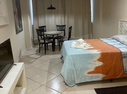 Vitoria Apartment | Relaxing Studio View at Sol Victoria Marina with Pool Access