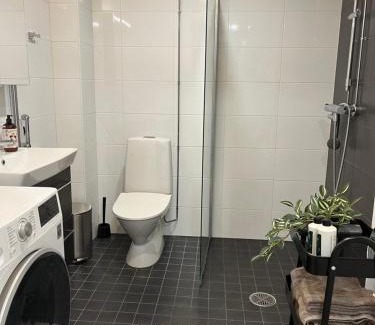 Vantaa City Centre Apartment | Prime Studio VIP - Near Airport & Tikkurila Station