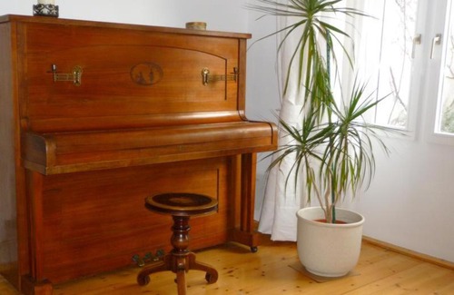 Wahring Apartment | Budget-Friendly Studio Währing - Family Friendly Retreat