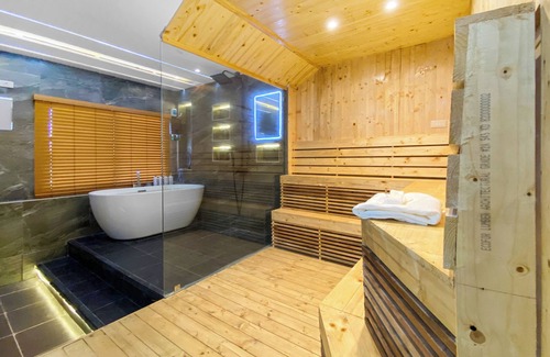 Basak Apartment | Studio w/Bathtub & Sauna Bench 2hrs