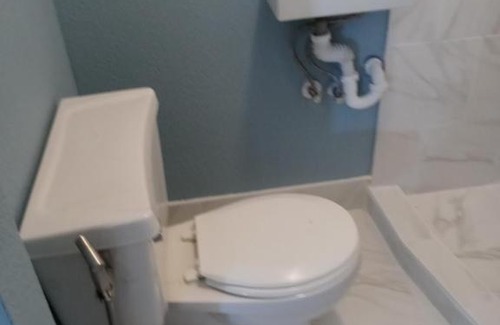 Northwest Carrollton House | Cozy Studio w/ Private Bathroom in Carrollton, Rated 10/10