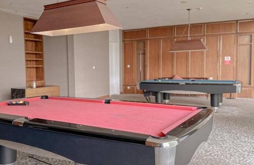 Jakarta Apartment | Relaxing Studio Oasis in West Jakarta with Pool & Netflix