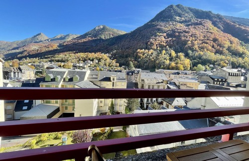 Cauterets Apartment | Budget-Friendly Studio with WiFi Near Shopping Options