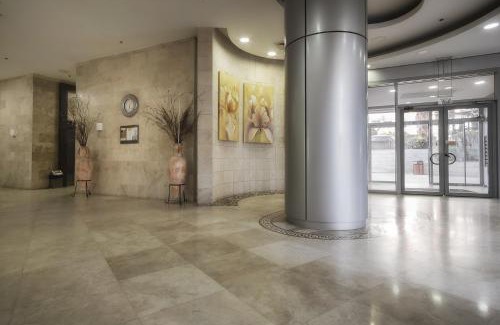 Bat Yam Apartment | Charming City View Studio - Pet & Child Friendly Escape