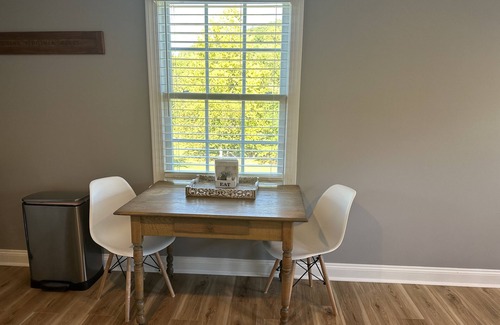 Afton Apartment | Prime Studio Near Wineries and Hiking Trails - 10/10 Rated
