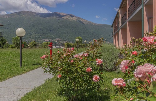 Dervio Apartment | Studio with garden Brezza del lario by Varenna Holidays
