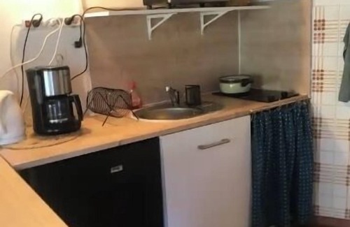 Enchastrayes Apartment | Studio with garden