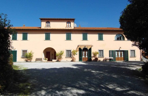 Cerreto Guidi Apartment | Relaxing Studio with Garden and Private Outdoor Pool