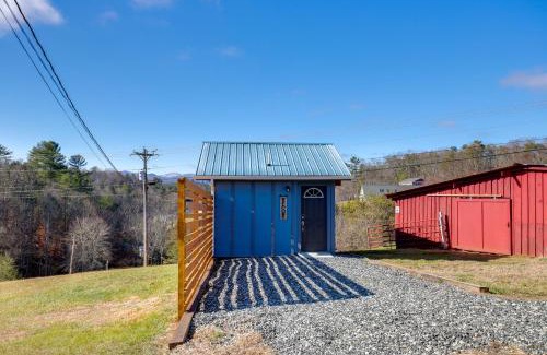Marshall Apartment | Inviting Marshall Studio with Hot Tub and Scenic Views