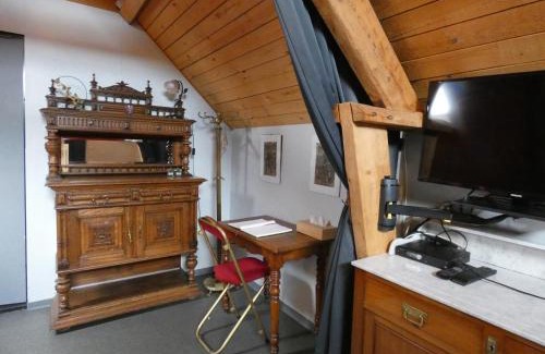 Maldegem Apartment | Inviting Studio with Panoramic Views for Family Getaways