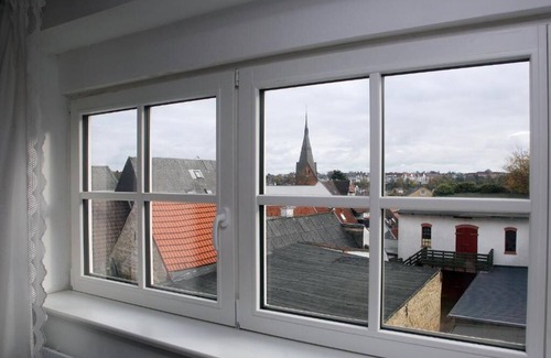 Flensburg Apartment | Panoramic Studio in Old Town with Parking & Ocean Views