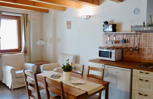 Valle d'Aosta Apartment | Panoramic View Studio with Pool and Pet-Friendly Amenities
