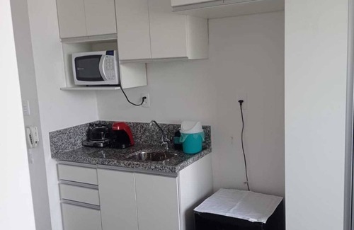 Bras Apartment | Modern Studio with Pool & Gym, Steps from Brás Metro