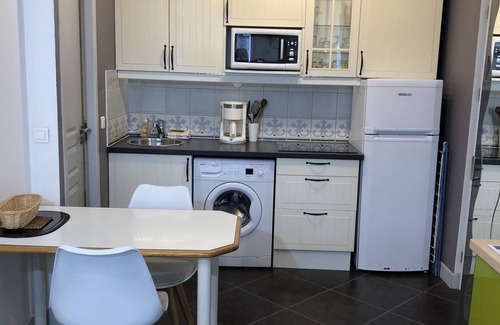 Thonon-les-Bains Apartment | Modern Studio with Private Parking Near Thonon Thermes