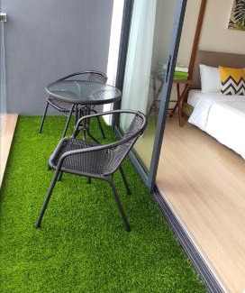 Balok Apartment | Cozy Studio with Privacy Balcony & Ocean View at TimurBay