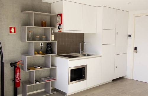 Aveiro Apartment | Top-Rated Studio with Private Terrace in Aveiro