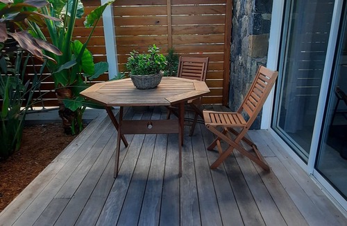 Anse des Flamands Apartment | Cozy Studio Steps from the Beach with Oceanfront Views