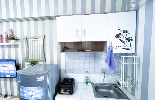 Pluit Apartment | Seaview Studio at Green Bay Pluit - Fast Wifi & Pool Access