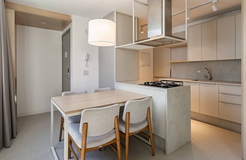 Centro Apartment | Cozy Studio with Kitchen & Breakfast - Pet Friendly Stay