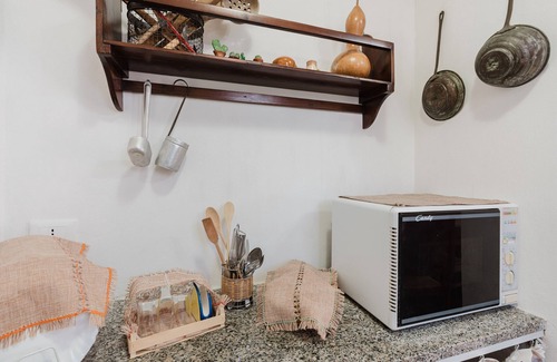 Rilievo Apartment | Studio 'Zirafa' with Shared Garden, Wi-Fi and Air Conditioning