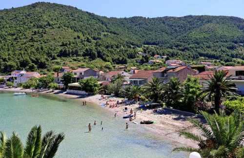 Zuljana Apartment | Cozy Studio Zuljana 4576c: Pet and Child-Friendly Escape