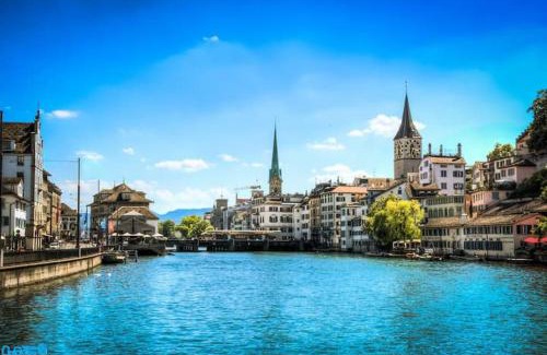 Center Apartment | Studio, Zurich HB Station Leon