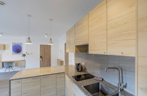 Thapae Apartment | Comfortable Studio365 Apartment with Spa & Breakfast