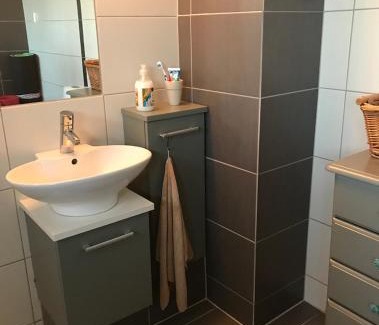 Kjerringøy Apartment | Central Studio Apartment on Kjerringøy - Family & Pet Friendly